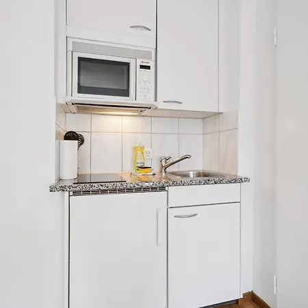 - Crown 25 Appartement *