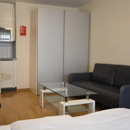 Appartement - Crown 25 *